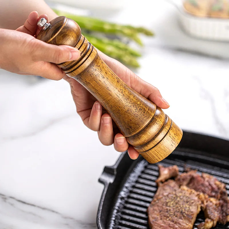 A 5 8 10 Inch Manual Oak Spice Grinder Bottle, Pepper Zanthoxylum Mill, Household Fresh Ground Pepper Seasoning Container Qme