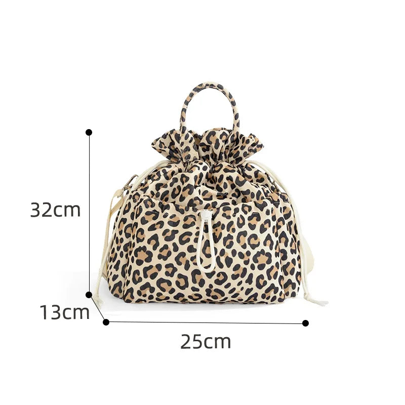 A High appearance drawstring lunch bag, student office worker insulated lunch box bag, hand-held large capacity lunch bag Qme Beige Leopard Print