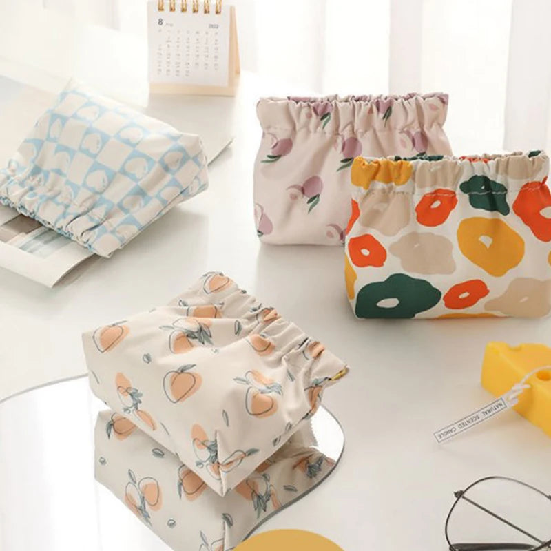 Napkin Towel Cosmetics Cotton Coin Purse Organizer Sanitary Storage Qme