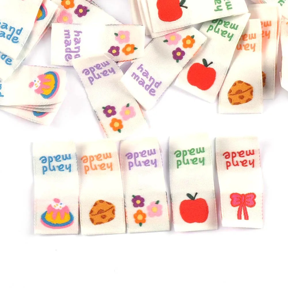 50Pcs Cartoon Cake/Apple/Cheese Embroidery Labels For Sewing Garment Accessories DIY Bag Shoes Tags Crafts c3523 Qme
