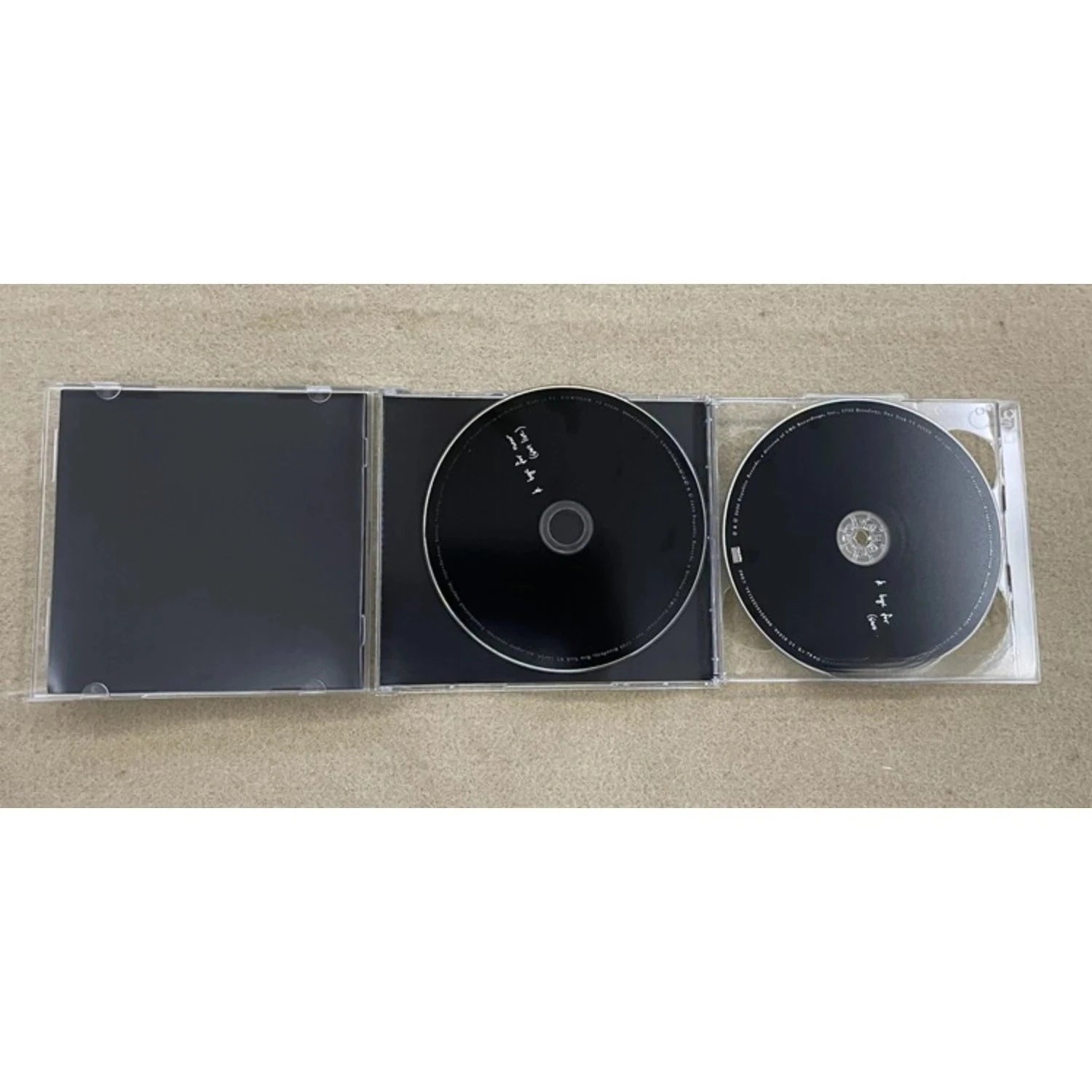Live Pop Music 2CD Set with Black & White Stage Photography Print, Features Live Vocals & Stage Energy for Live Music Collectors Qme