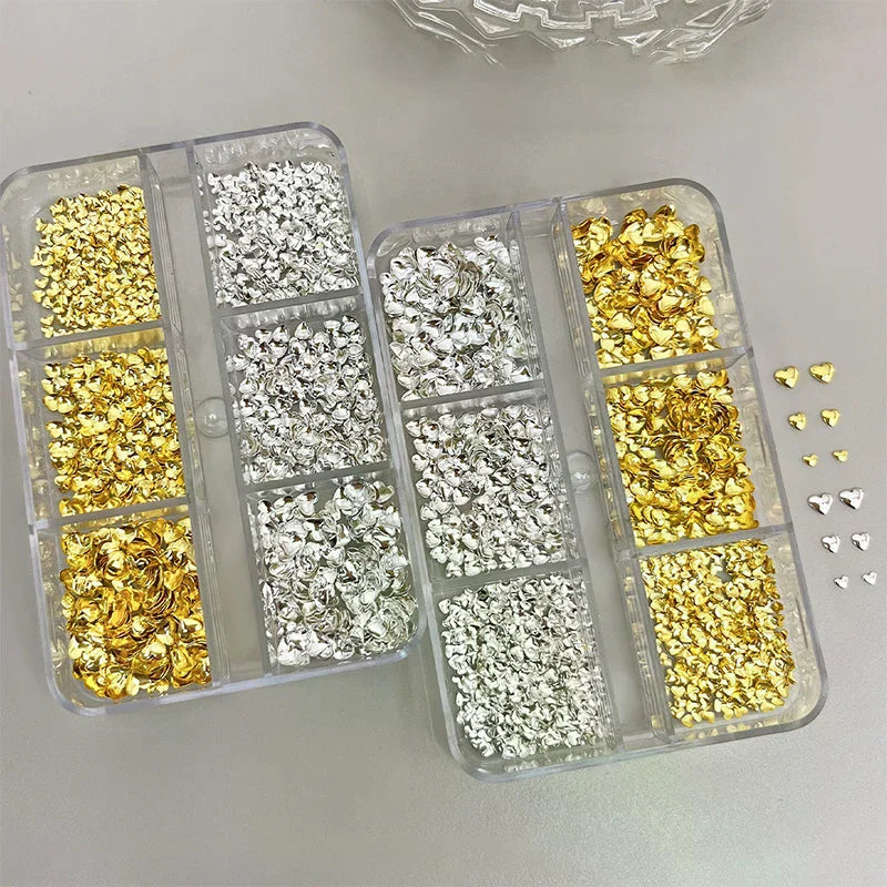 6Grids 3D Metal Heart Nail Art Charms Gold Silver Starlight Rivets Qme