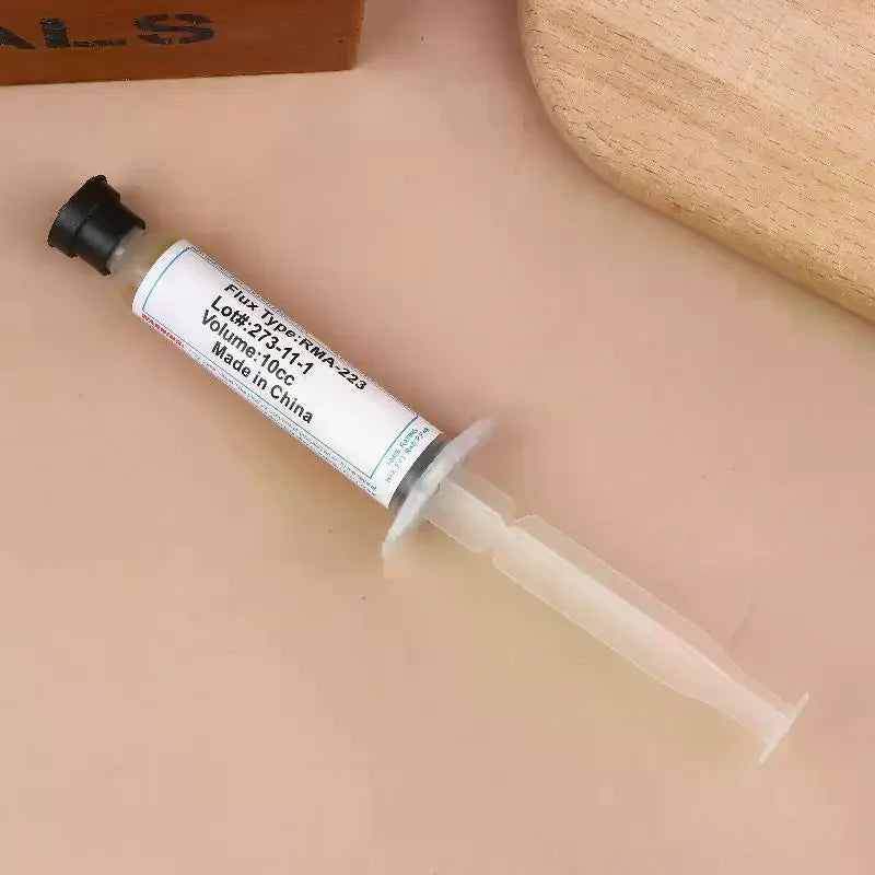 10ml Flux For Soldering With Flexible Tip Syringe Solder Paste Flux Grease Repair Solde No Cleaning Welding Repair Tools Qme