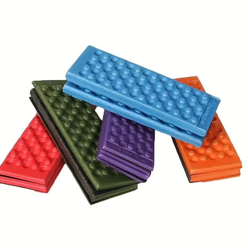 1 Outdoor Portable Waterproof and Moistureproof Honeycomb Picnic Mat Qme