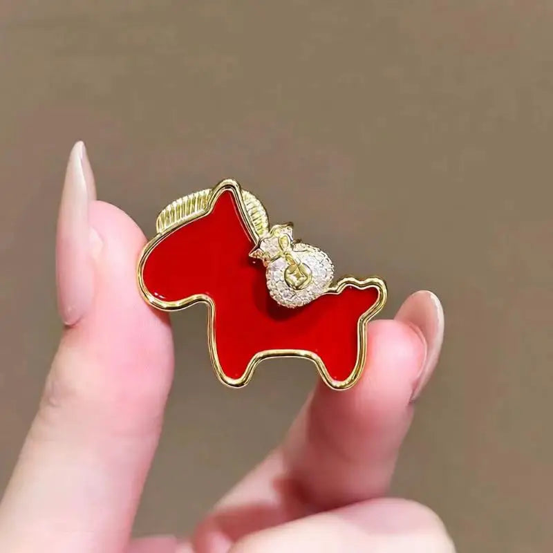 Cute Red Dripping Oil Zodiac Pony Brooches Versatile Animals Horse Corsage Pins Clothing Accessories New Year's Day Gifts Qme style 4