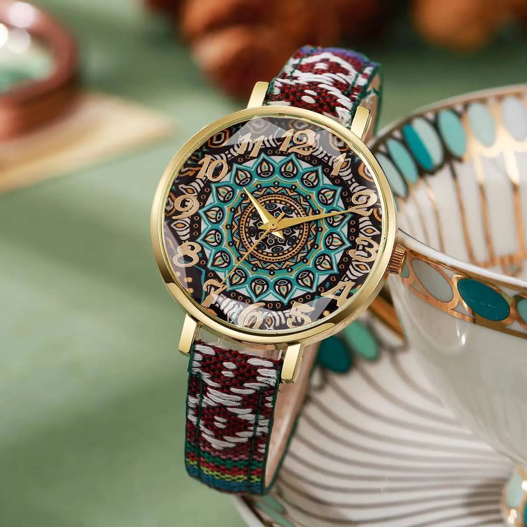Vintage Printed Women Watches Casual Leather Strap Ladies Quartz Wristwatch Reloj Mujer Girls Gift（Without Box） Qme