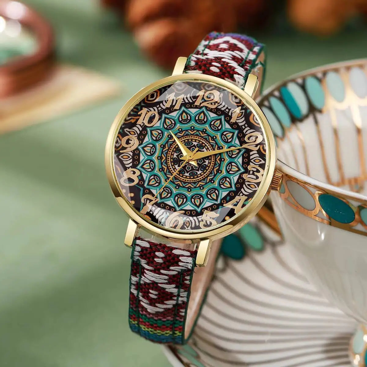 Vintage Printed Women Watches Casual Leather Strap Ladies Quartz Wristwatch Reloj Mujer Girls Gift（Without Box） Qme