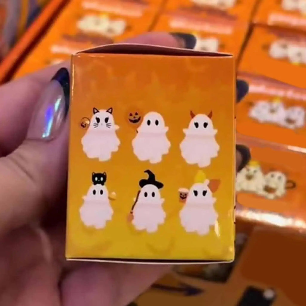 Phone Accessory Figure Stick Phone Top Decor Halloween Ghost Figure Smartphone Accessory Decoration For Youth Girls Boys Women Qme