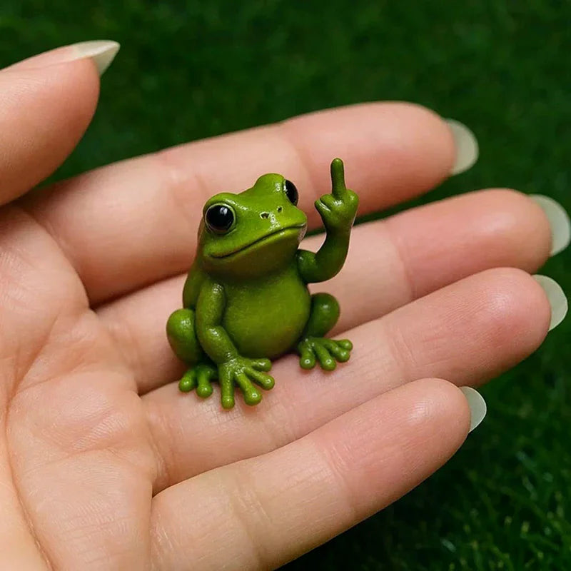 Hilarious Resin Middle Finger Animal Figurine Highland Cattle Frog Qme