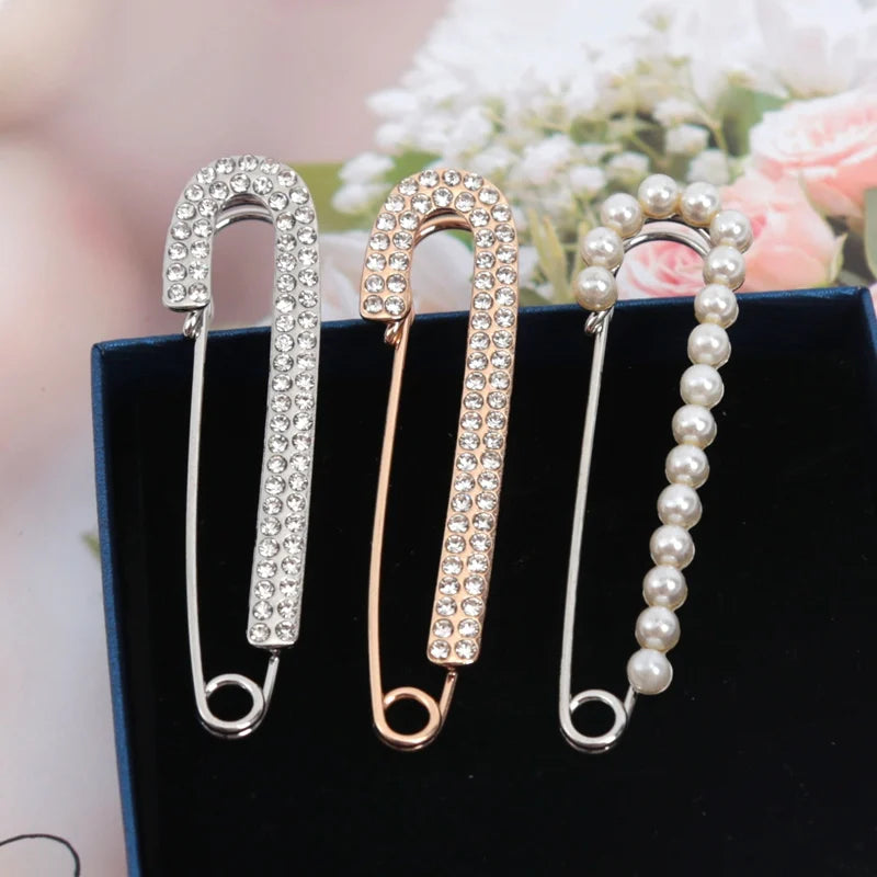 Cute Rhinestone Pins Pants Waist Adjustment Women Cardigan Scarf Qme