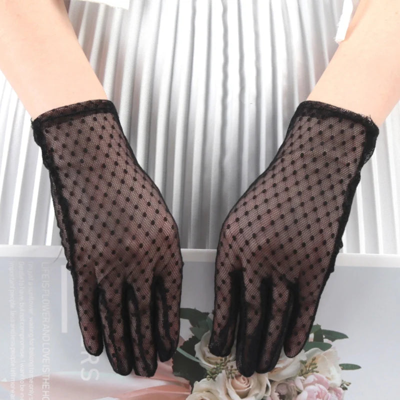 Women Vintage Sheer Short Lace Gloves Driving Thin Sunscreen Female Qme