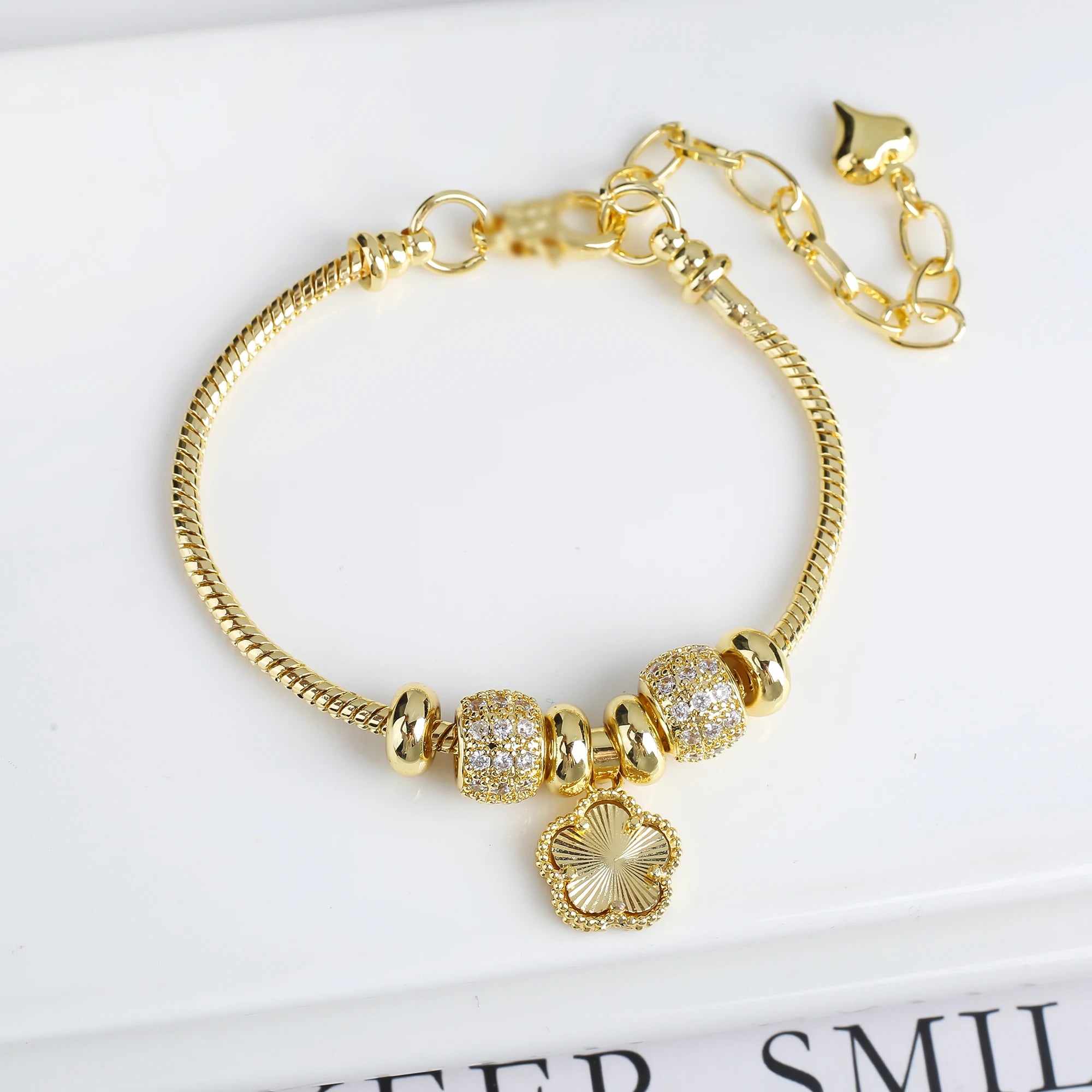 INS Hot Sale 10 Colors Natural Stone Five Leaf Flower Snake Bone Chain Bracelet Classic For Woman Clover Cz Ewelry Party Gift Qme Gold