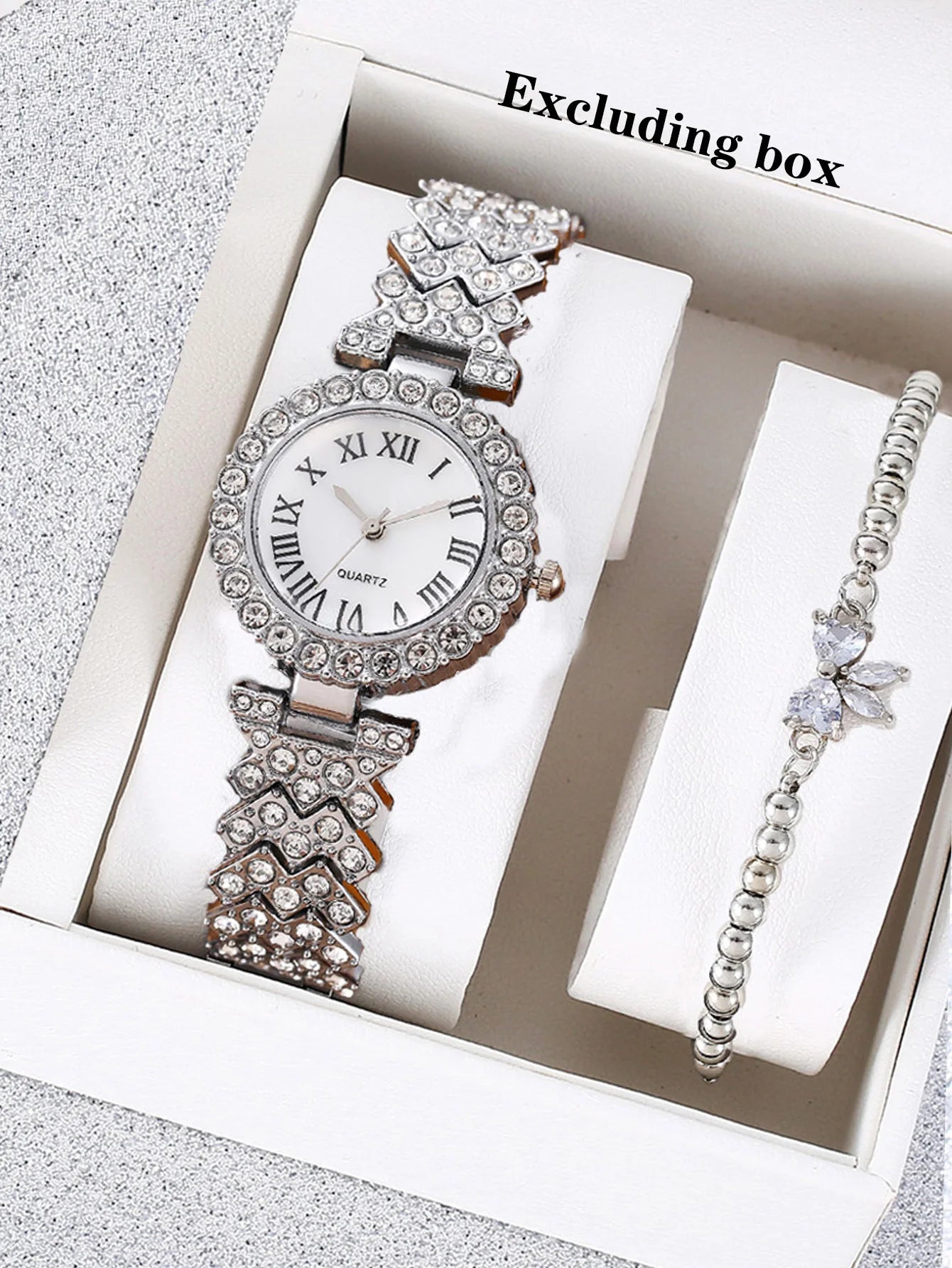 Women Quartz Watch With Matching Heart Bracelets (Box Not Included) Qme Multicolor