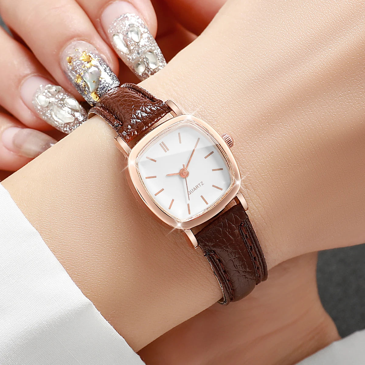 Women's Minimalist Square Quartz Watch, Rose Gold Tone Case with Brown Leather Strap, Casual Fashion Accessory Qme