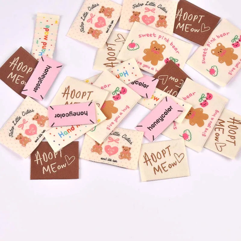 30pcs 19.5-55mm Cute Bear Fabric Labels, Handmade Sew On Tags for DIY Clothes Bags Crafts Decoration cp3860 Qme
