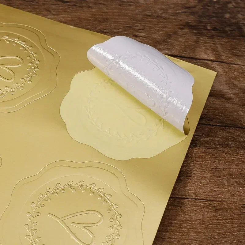 25/100Pcs Gold Embossed Heart Sticker Thank You Envelope Sealing Sticker Wedding Party Invitation Card Christmas Gift Decoration Qme