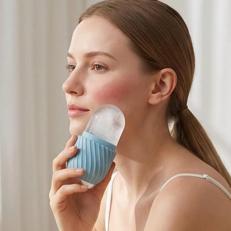 Facial Ice Roller Pore Shrinkage Silicone Face Cube Tray Portable Qme