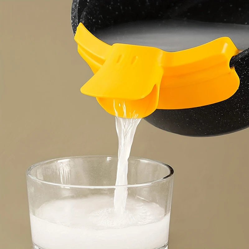 Anti-spill Cute Duckbill Shape Kitchen Soup Pouring Funnel Clip Qme