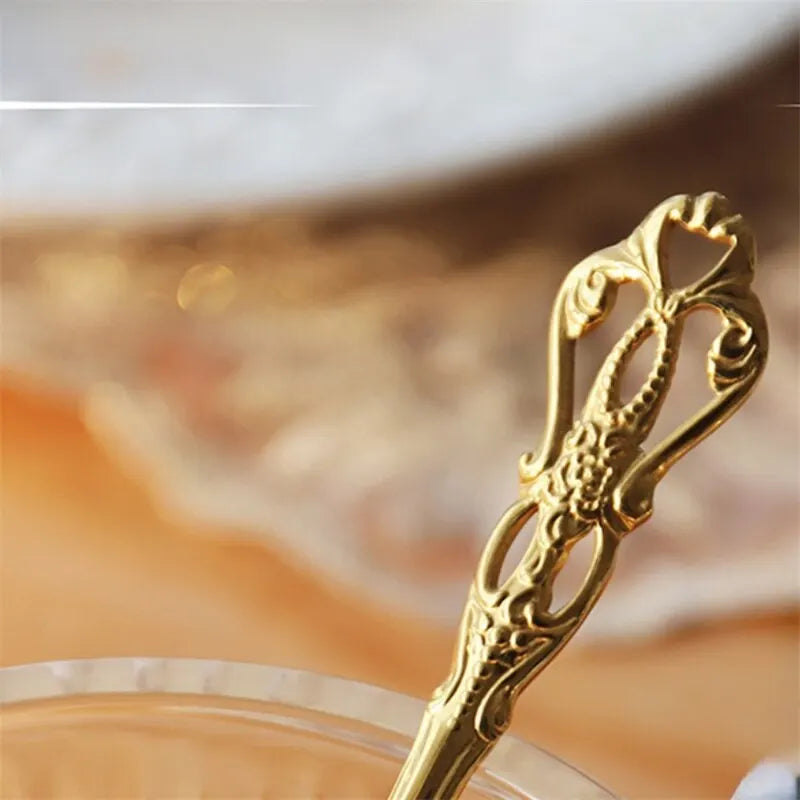 2pcs Vintage Spoons Fork Set Stainless Steel for Coffee Tea Snacks Fruit Dessert Kitchen Tools Teaspoon Coffee Accessories Gold Qme
