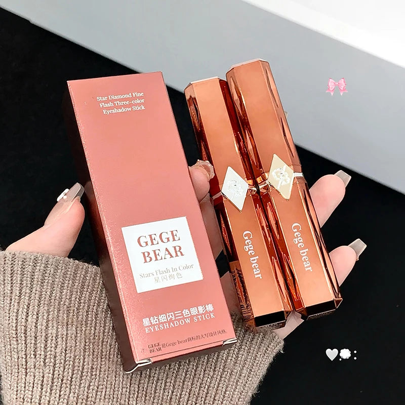 Three Gradient Pearlescent Eye Shadow Stick GEGE BEAR Qme