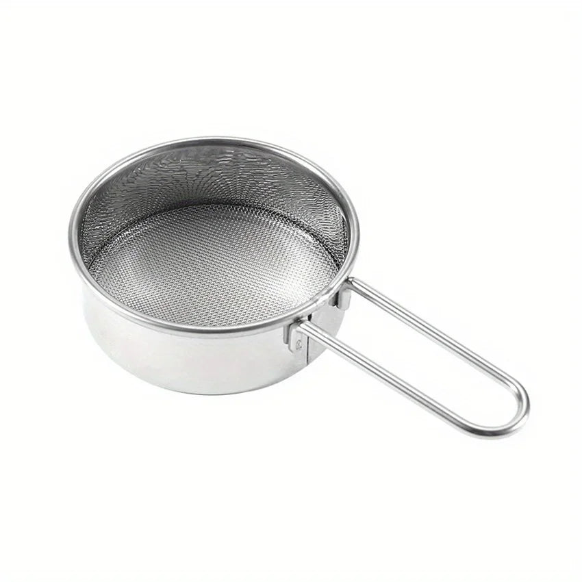 Bake Deliciously with this Stainless Steel Hand-Held Sifter - Perfect for Powdered Sugar Cocoa Powder Matcha Powder and Flour! Qme
