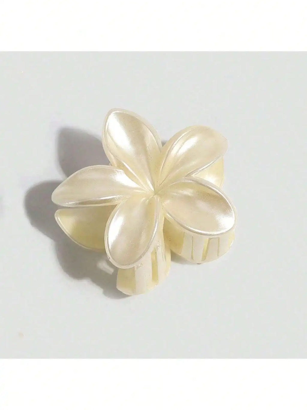 Flower Claw Clips Women Simple Hair Accessories Beach Vacation Qme