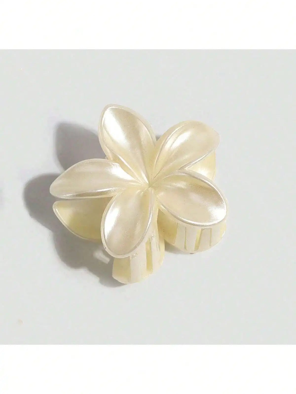 Flower Claw Clips Women Simple Hair Accessories Beach Vacation Qme