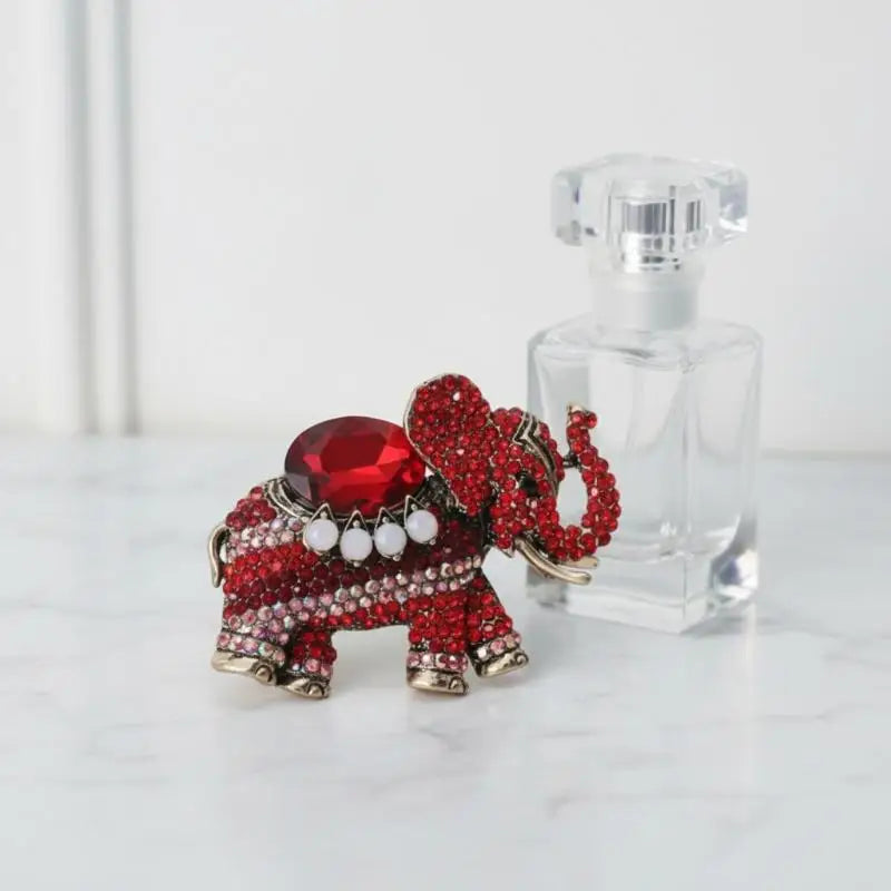 Luxury Rhinestone Elephant Brooches For Women Unisex Enamel Animal Pins Office Party Friend Fashion Gifts Jewelry Accessories Qme