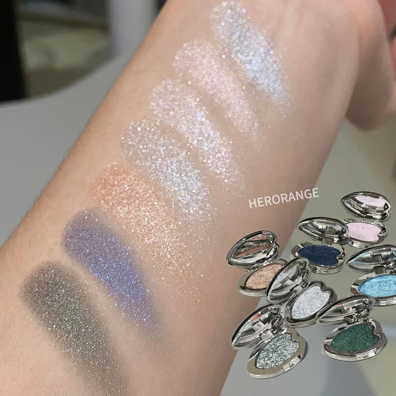 HERORANGE Loveheart Monochrome Highlighter Pearlescent Shawdow Qme