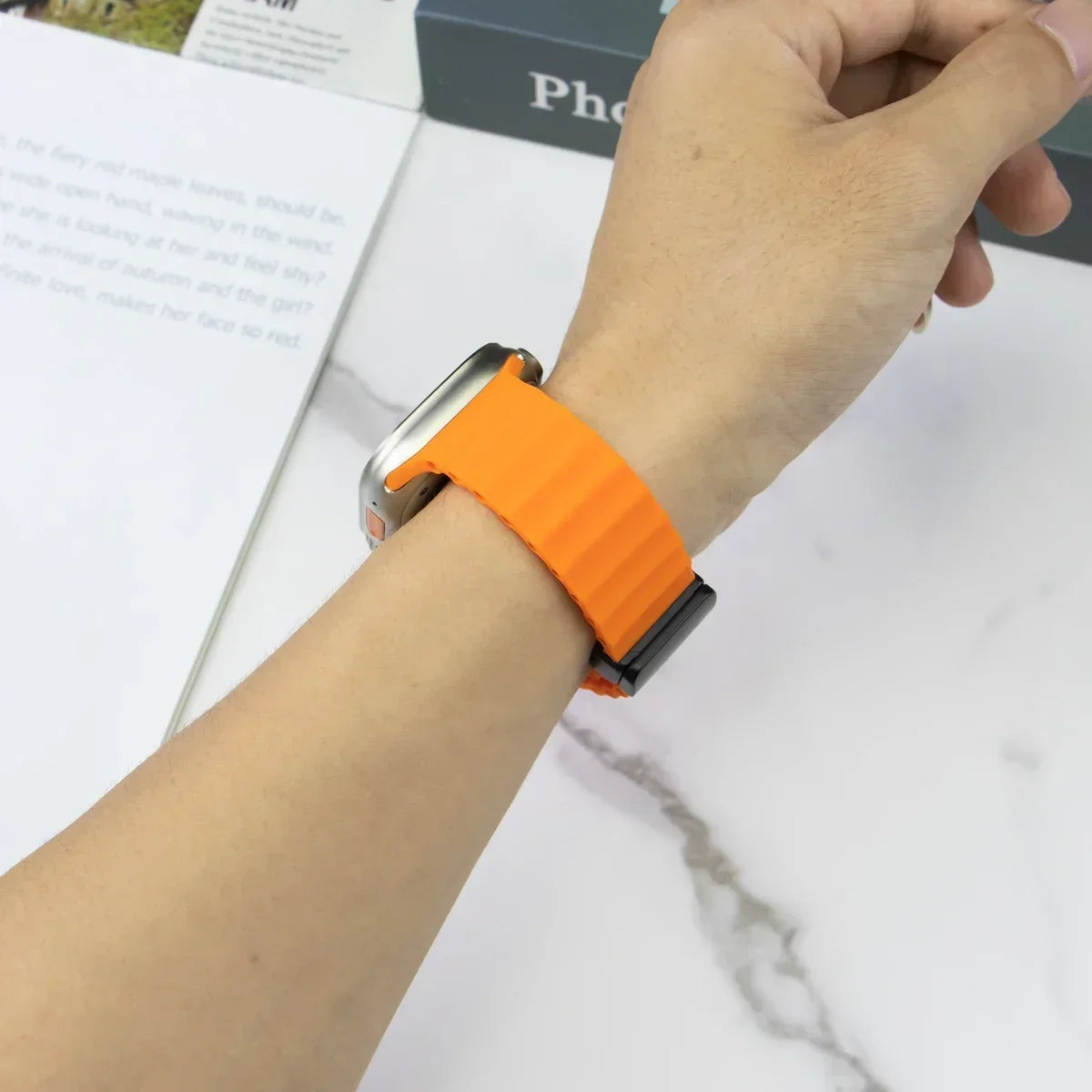 Strap For Apple watch band 49mm 45 44 40 41 38 42mm silicone magnetic buckle bracelet iWatch Ultra series 7 6 3 se 8 9 Ultra 2 Qme