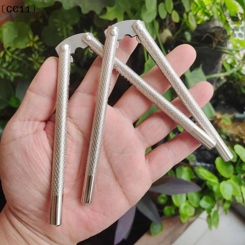 Walnut Cracker Stainless Steel Quick Crack Nut Easy Grip Heavy Duty Qme