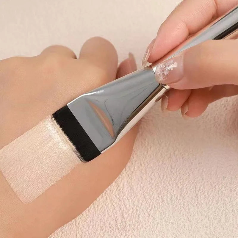 Foundation Brush Ultra Thin Traceless Concealer Mask Flat Head No Qme
