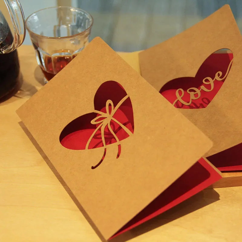 1pcs of Hollow Valentine's Day Mother's Day Greeting Card / Kraft Paper Card Holiday Cards Birthday Cards Blessing Gift Card Qme