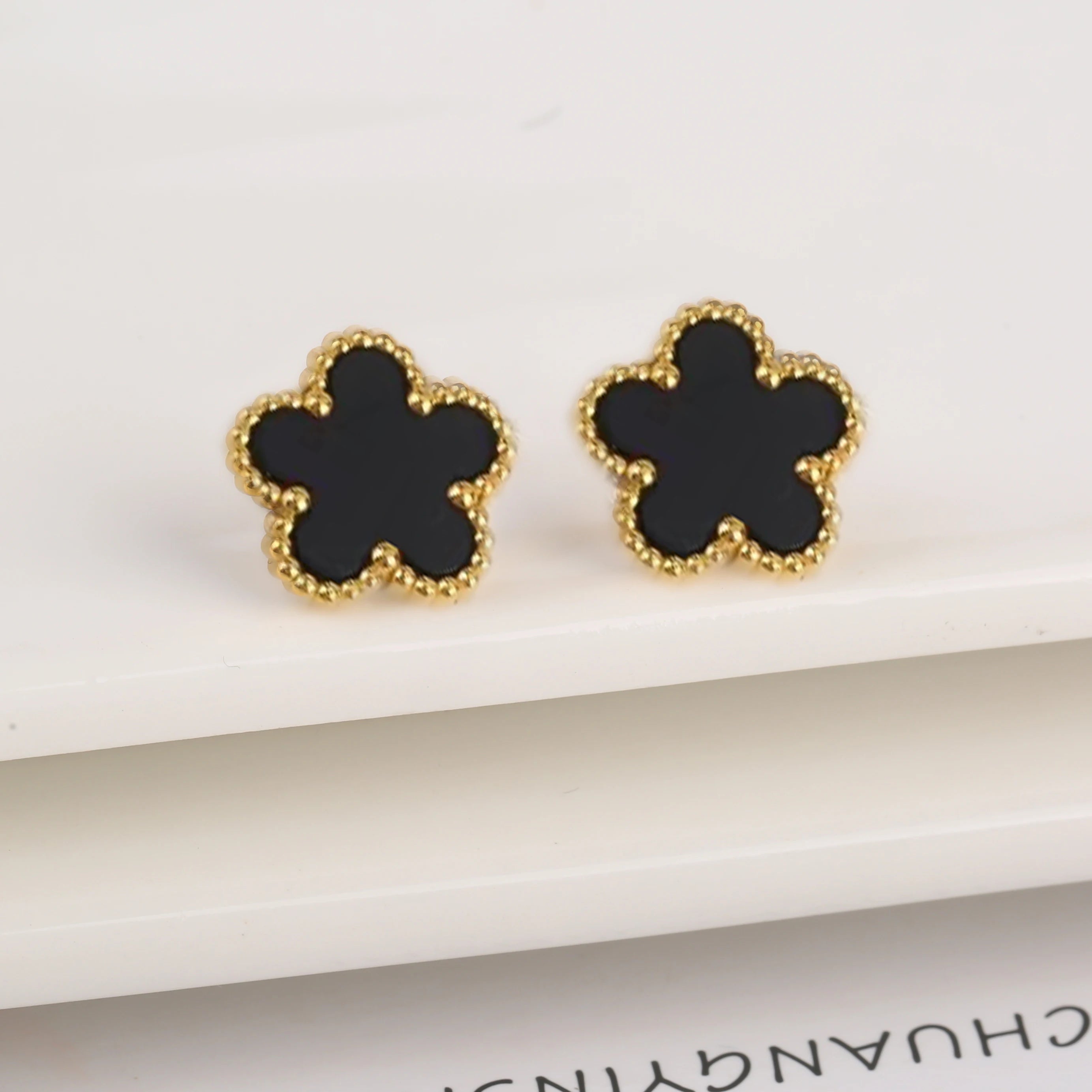 High Quality Stainless Steel Five-Leaf Flower Plant Earrings Classic Luxury For Woman Party Wedding Jewelry Hot Sale Clover Qme Earrings 4