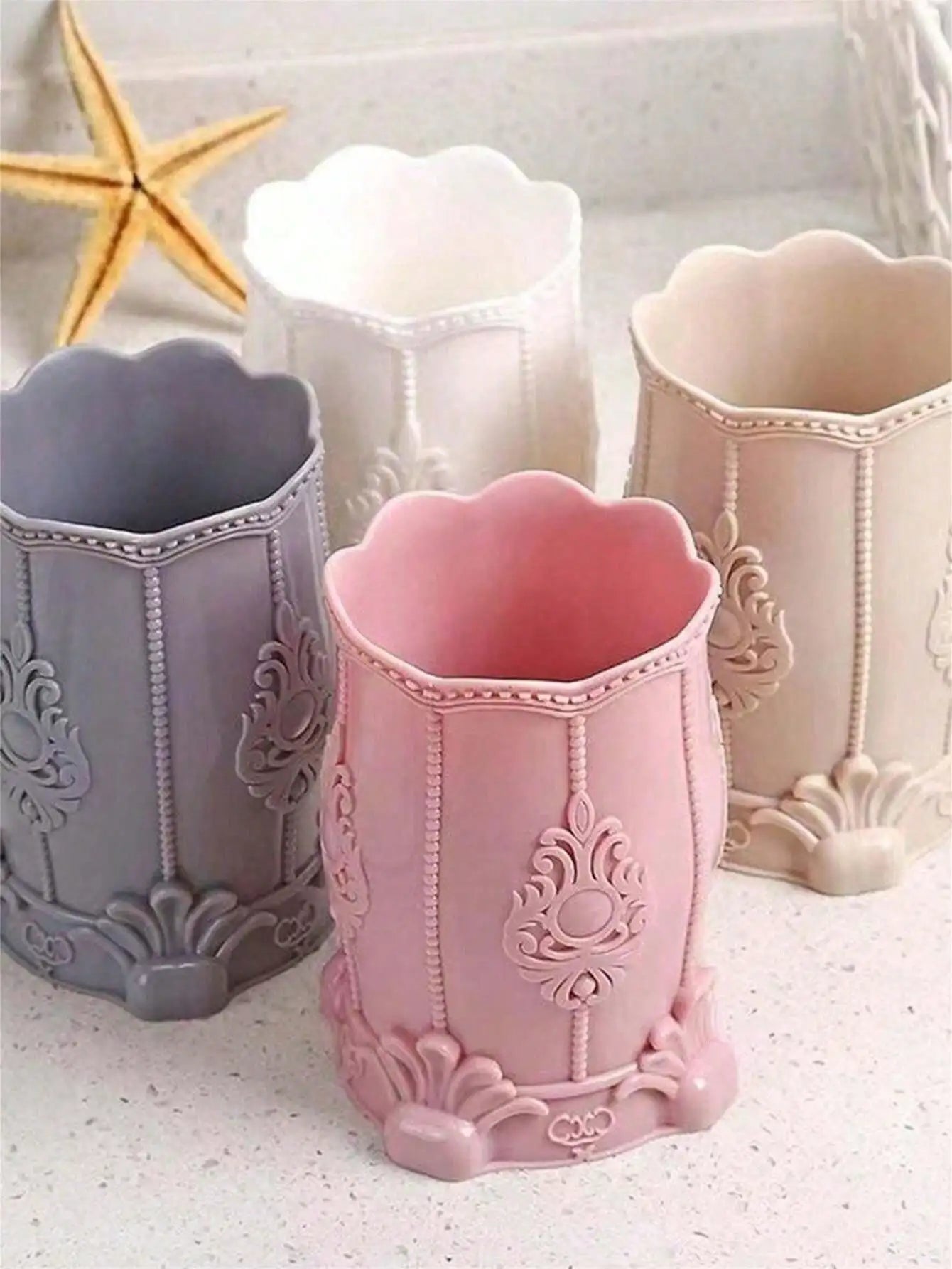Art Storage Box Plastic Makeup Brush Cleaner Pen Holder Lipstick Qme