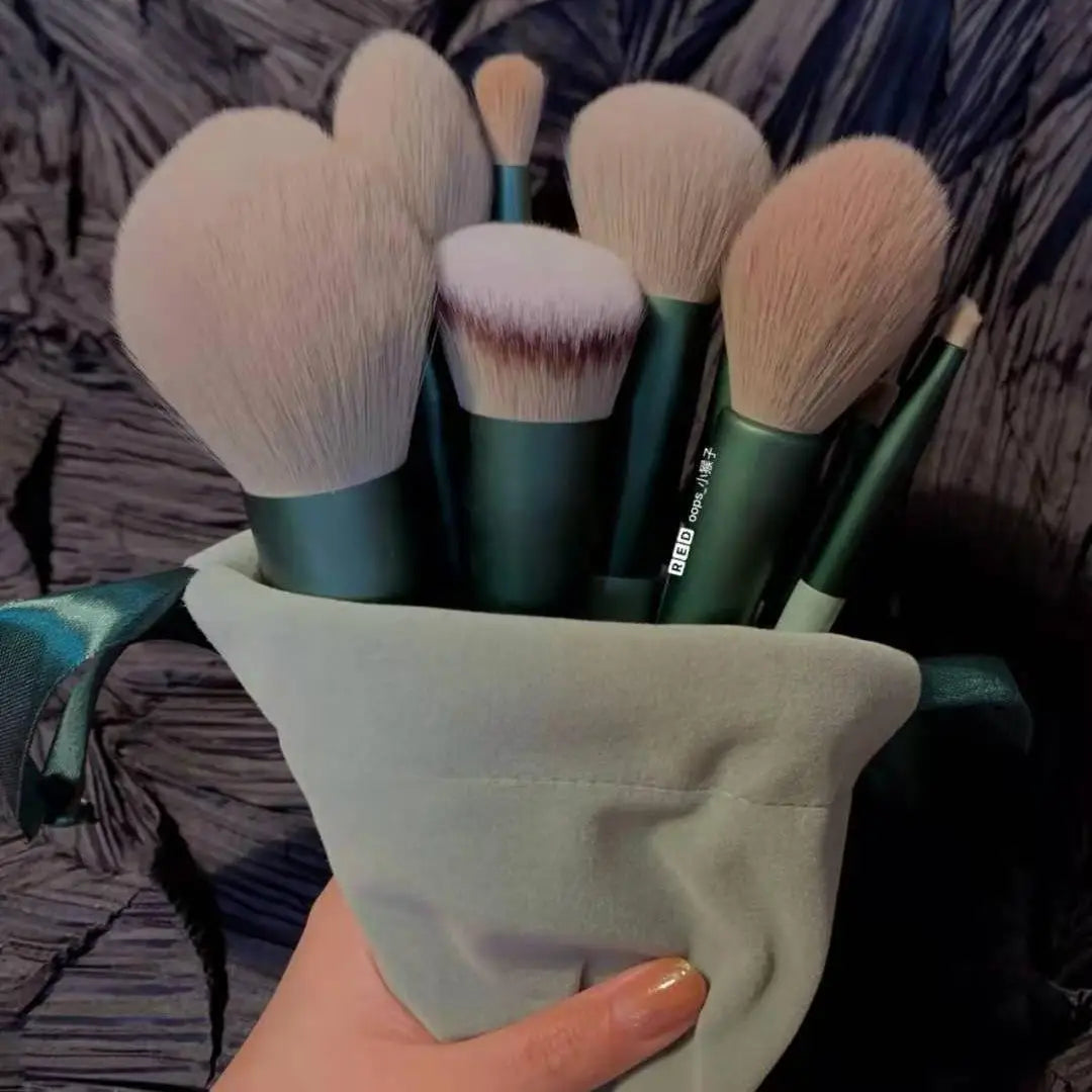 13 PCS Colorful Makeup Brush Set Eye Shadow Foundation Women's Makeup Brushes Eye Shadow Blush Beauty Soft Makeup Toolkit Qme green