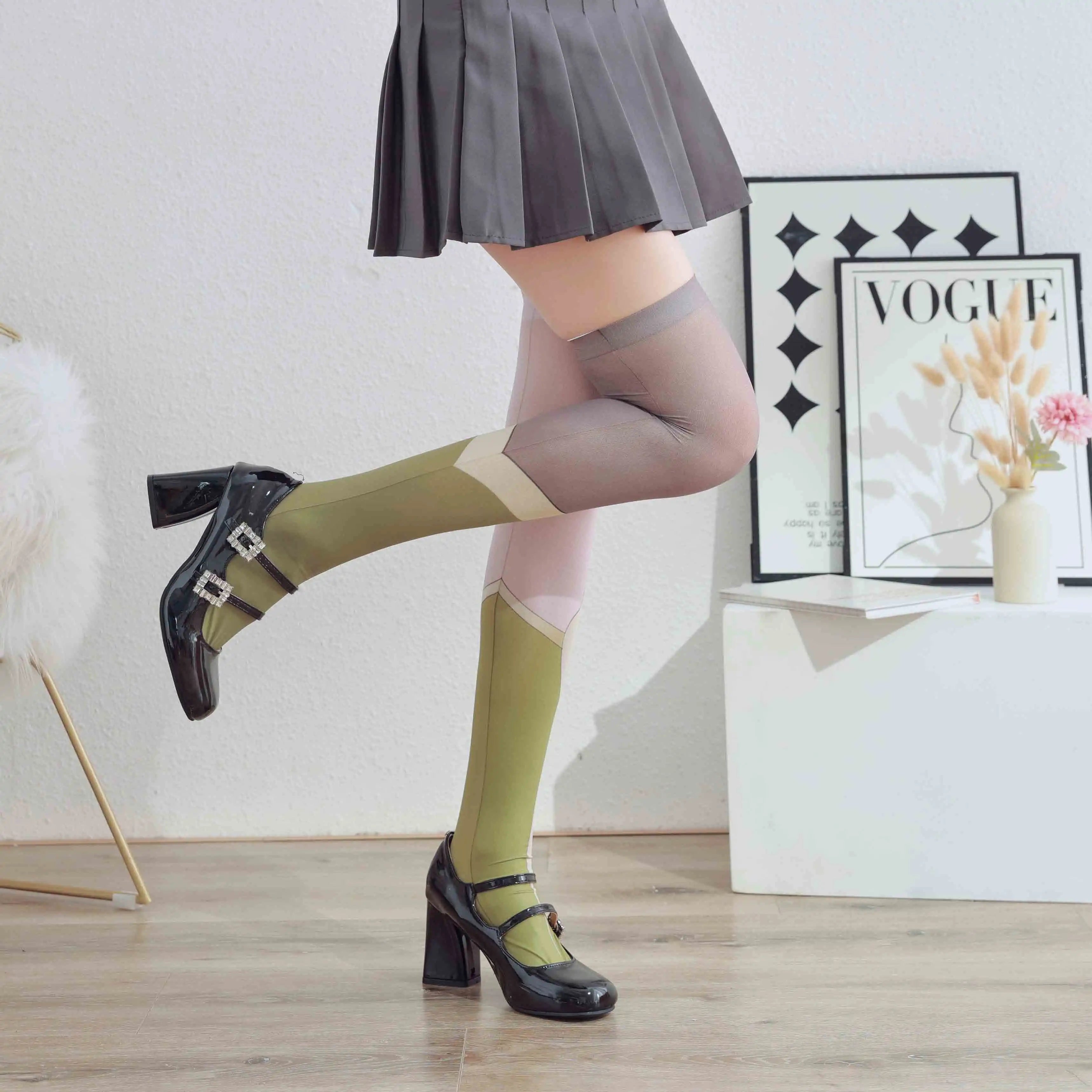 Sexy Long-tube Thigh Two-dimensional Green Cute Girl Velvet Stockings Qme
