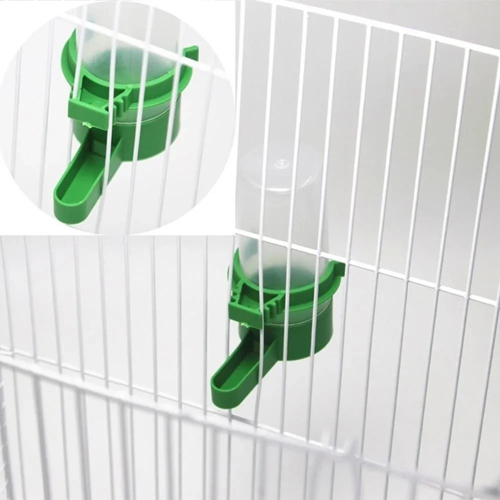 4Pcs/Lot Bird Feeder Waterer Drinker Pet Clip For Bird Feeder Parrot Pet Water Dispenser Agricultural Equipment(size:M/L) Qme