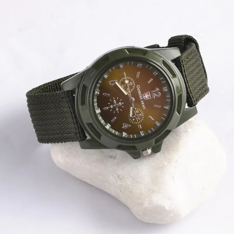 Men Army Nylon Band High Quality Quartz Movement Men Sports Watch Casual Wristwatches Outdoors Men Aviator Watches Men's Watch Qme