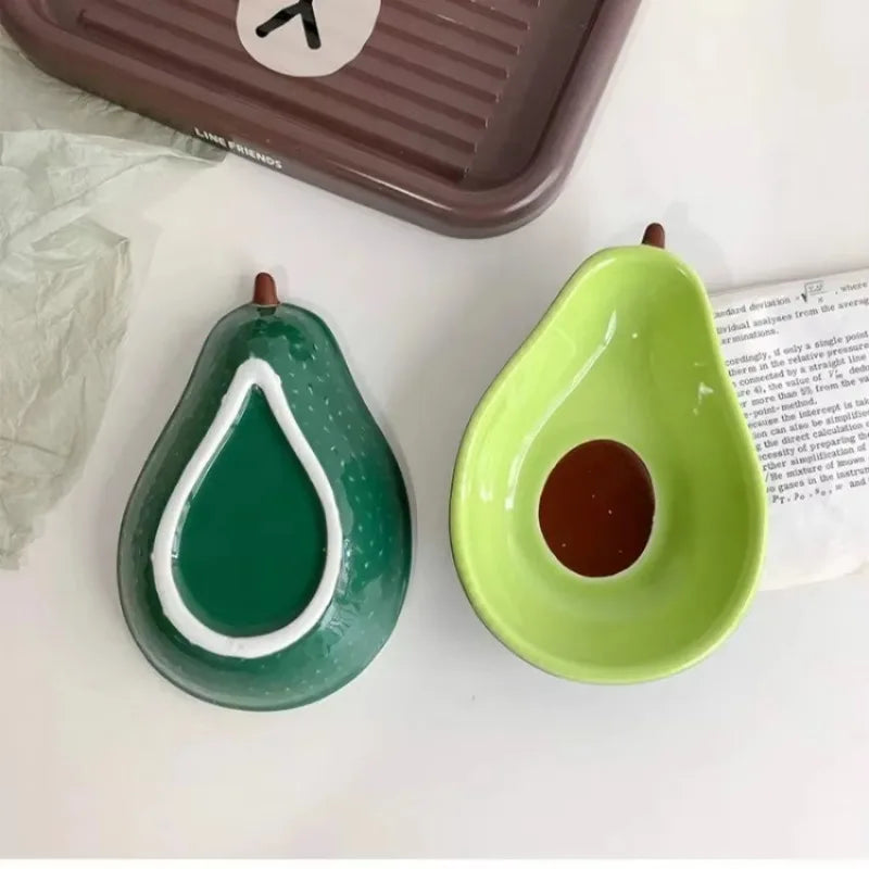 Creative Avocado Shaped Ceramic Dish Home Fruit Salad Plate Dessert Bowl Cartoon Tableware Dumpling Dipping Sauce Seasoning Dish Qme