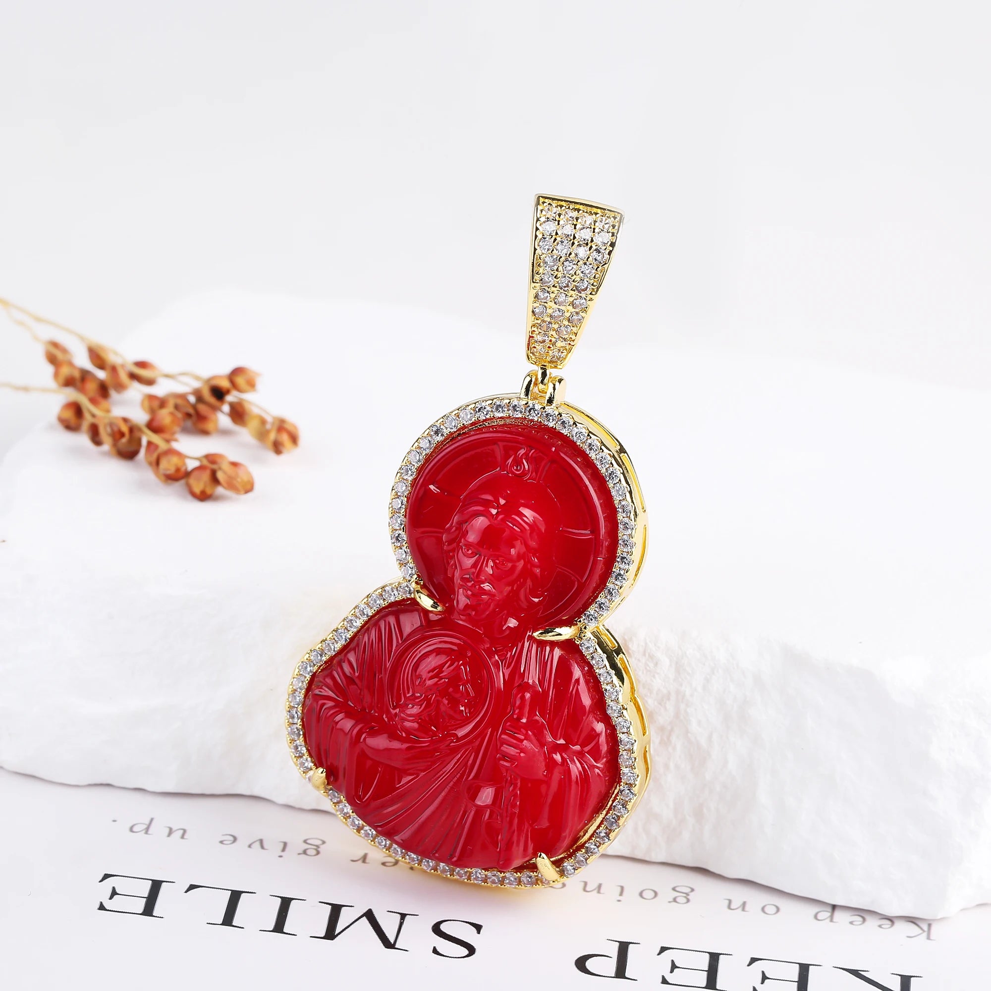 High Quality 4 Color Stone Classic Zirconia St. Jude Judas Pendant Fashion for Man Woman Religious Jewelry Party Birthday Gift Qme Red 1