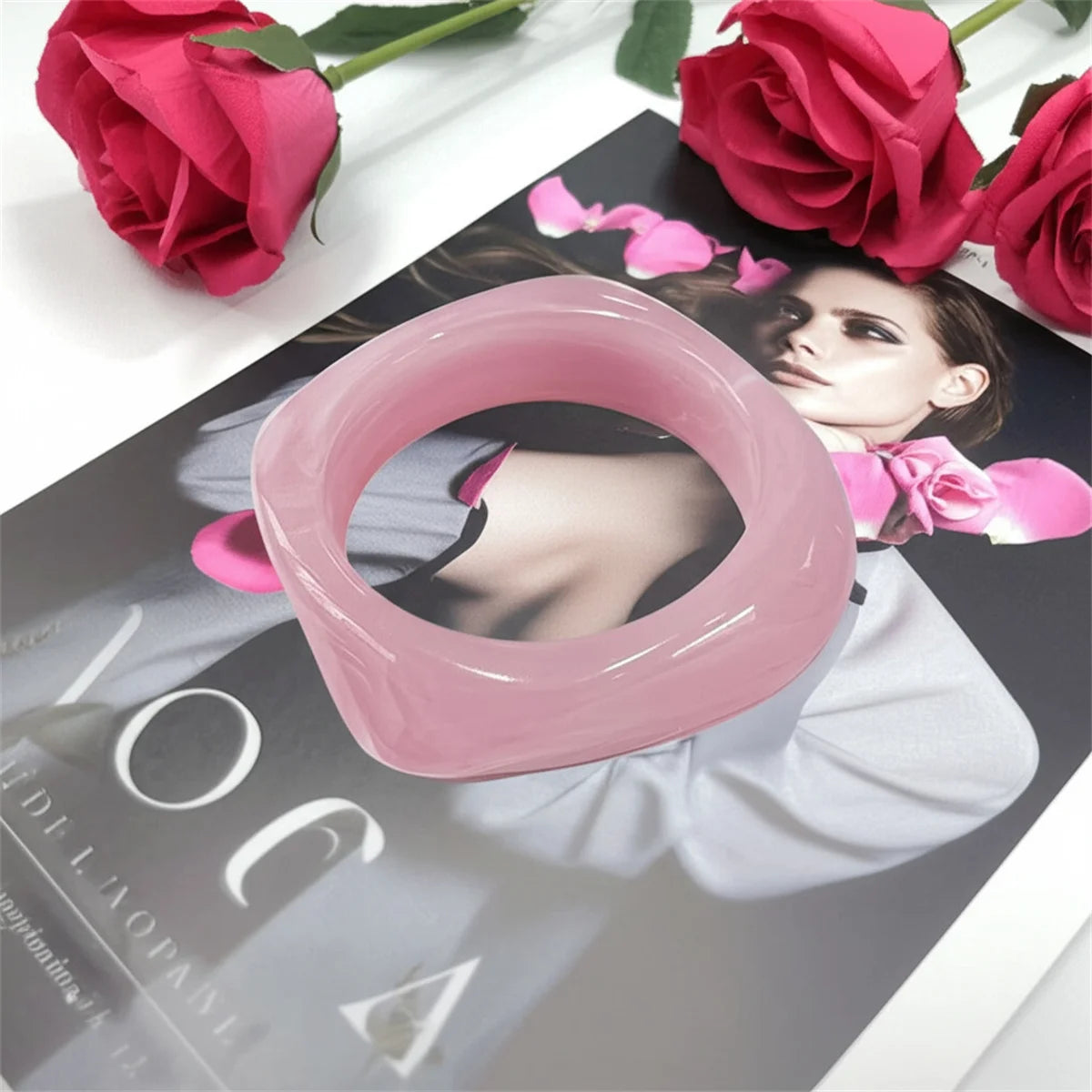 Fashion Summer Trendy Color Clear Wide Version Square Acrylic Resin Bracelet Women Girl Ins Party Travel Jewelry Hip Hop Bangle Qme fense 63mm