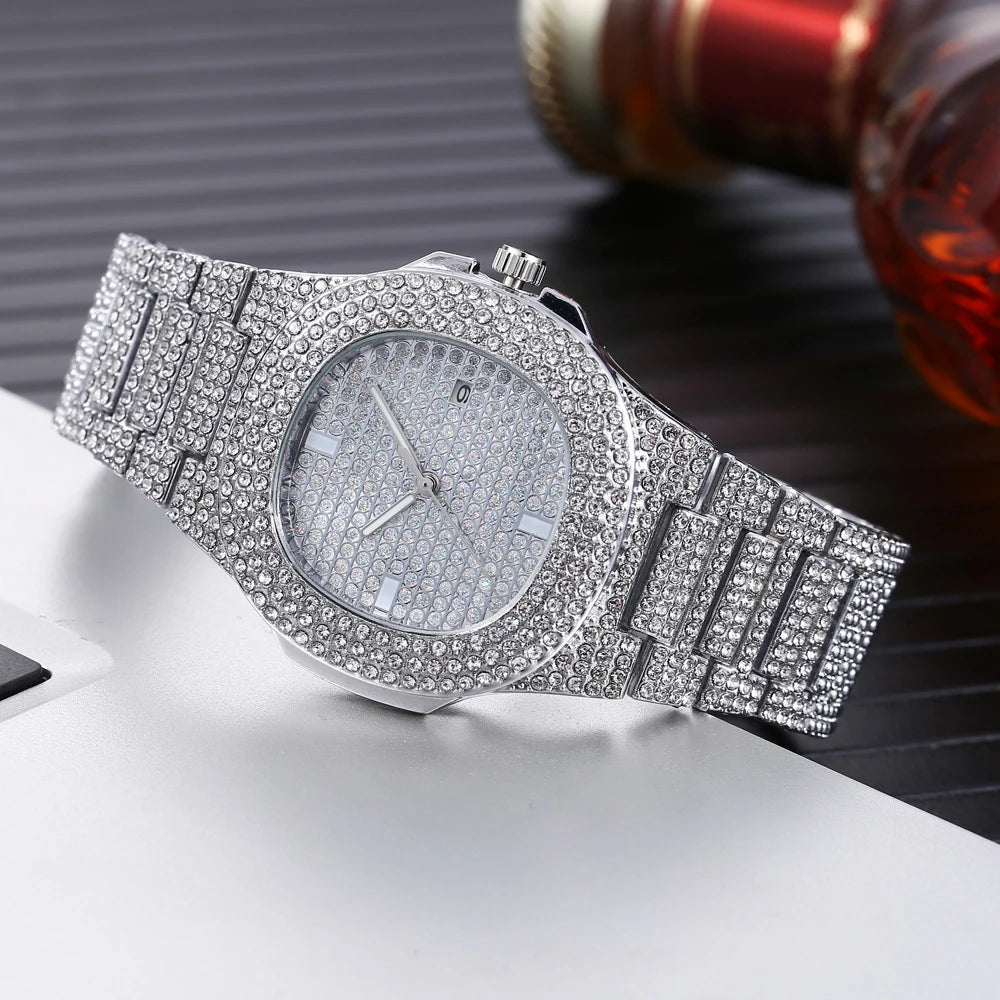 1pcs diamond studded waterproof watch alloy set, fashionable and trendy quartz calendar watch Qme Silver