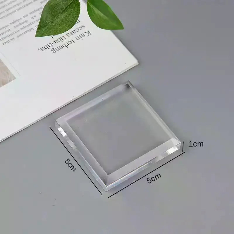 Transparent Square Crystal Glass Base Non Slip Bottom Stand for Jewelry Ring Necklace Display Craft Decor Qme