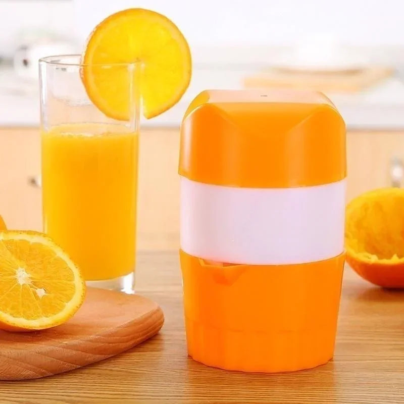 Portable Manual Juicer Cup - Instant Fruit Juice for Your Active Lifestyle Qme