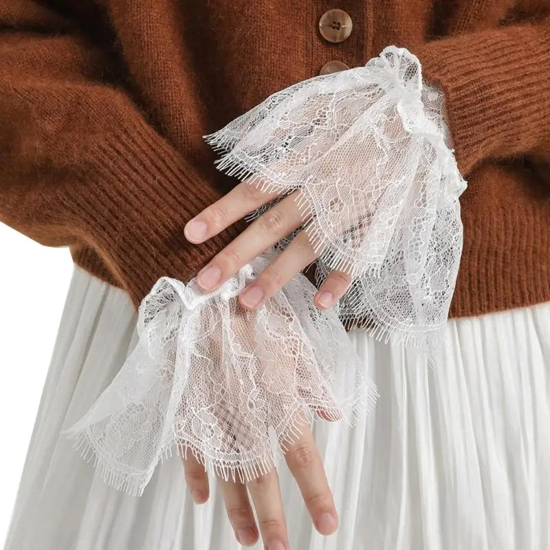 Elegant Detachable Wedding Cuffs Women Bridal Wrist Lace Pleated Qme WHITE