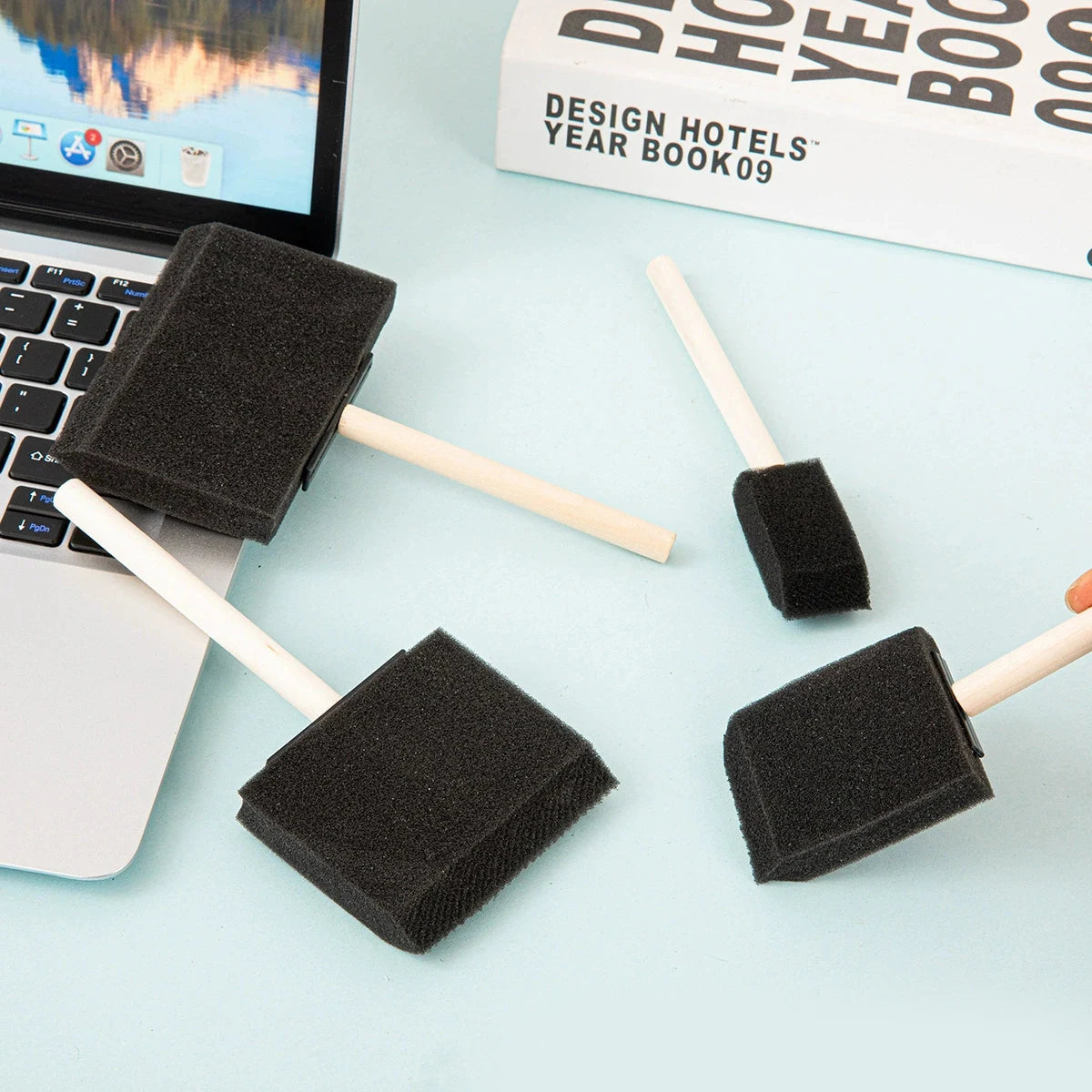 4Pcs Sponge Brush Wooden Handle Watercolor Sponge Paint Brush, Oil Stain Art Craft Painting Drawing for kids Qme