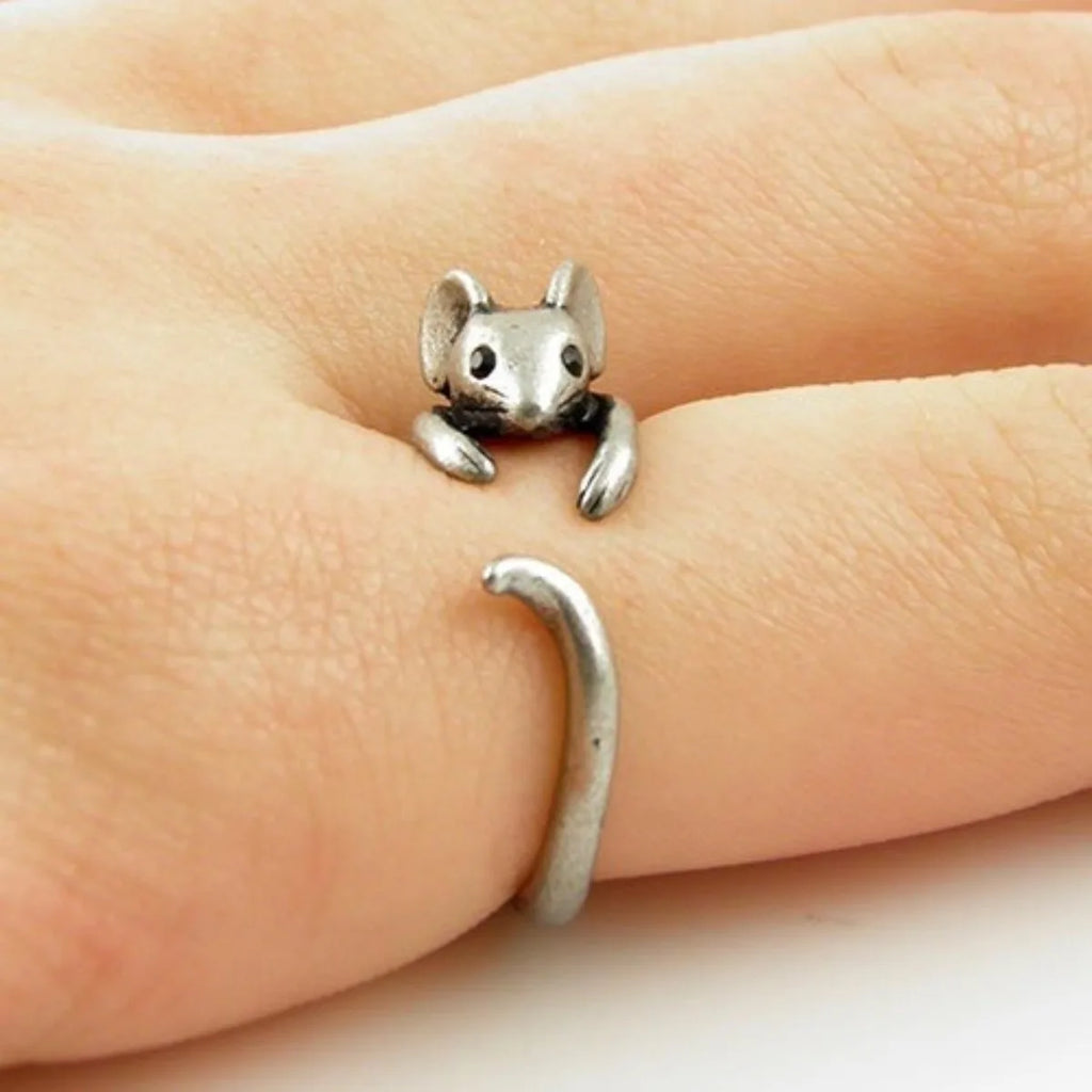 Vintage Cartoon Mouse Animal Finger Ring for Women Antique Silver Color Gothic Girls Knuckle Rings Fancy Gift 2025 Hot Jewelry Qme