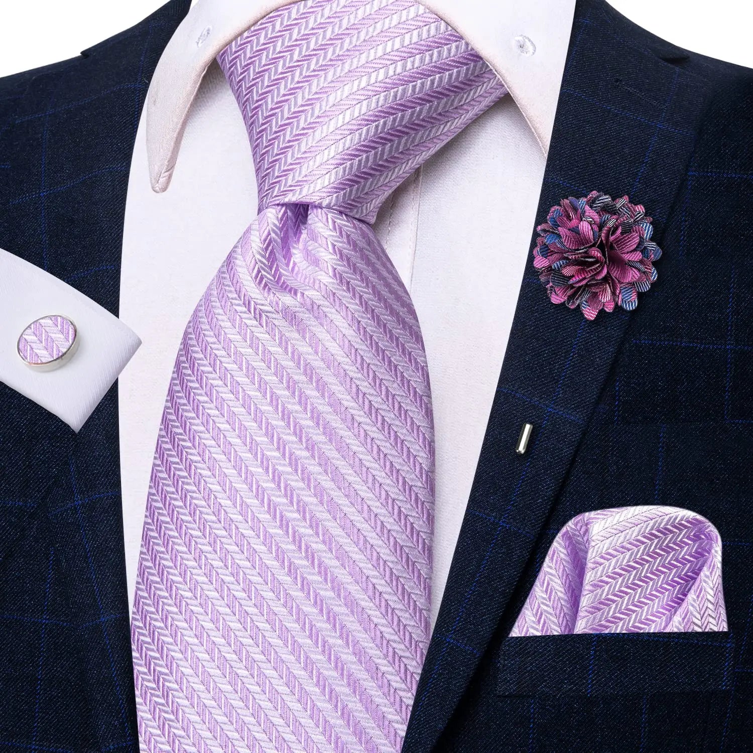 Striped Purple White Tie With Brooch Silk Elegent Necktie For Men Handky Cufflink Fashion Wedding Business Party Hi-Tie Designer Qme N-3777-XH-0071