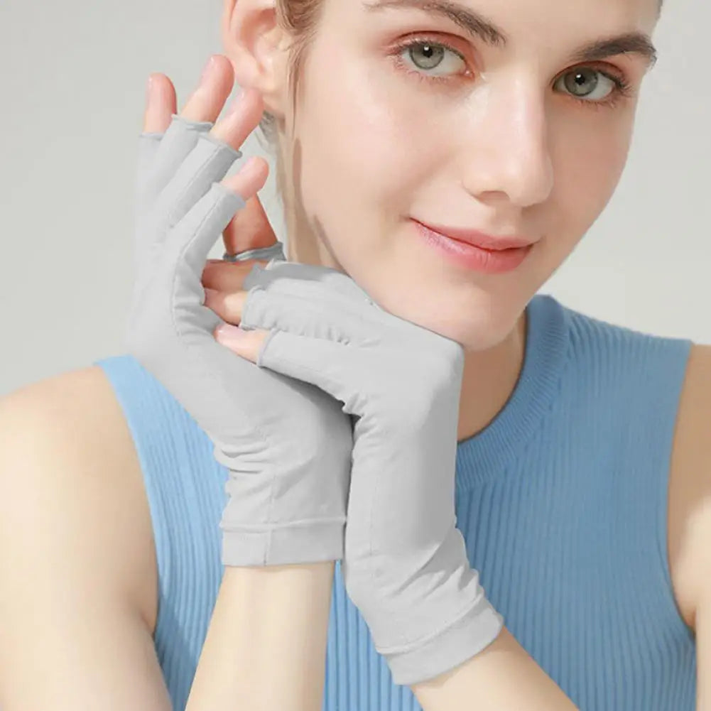 1 Pairs Sunscreen Gloves For Women Nail Art Gel UV LED Lamp Tool Nail Art Glove UV Protection Gloves Protecter Gloves Qme